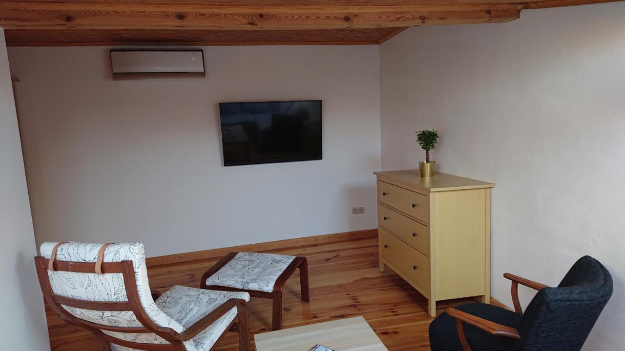 Apartamenty Przy Stonehenge Sosnowiec Rom bilde