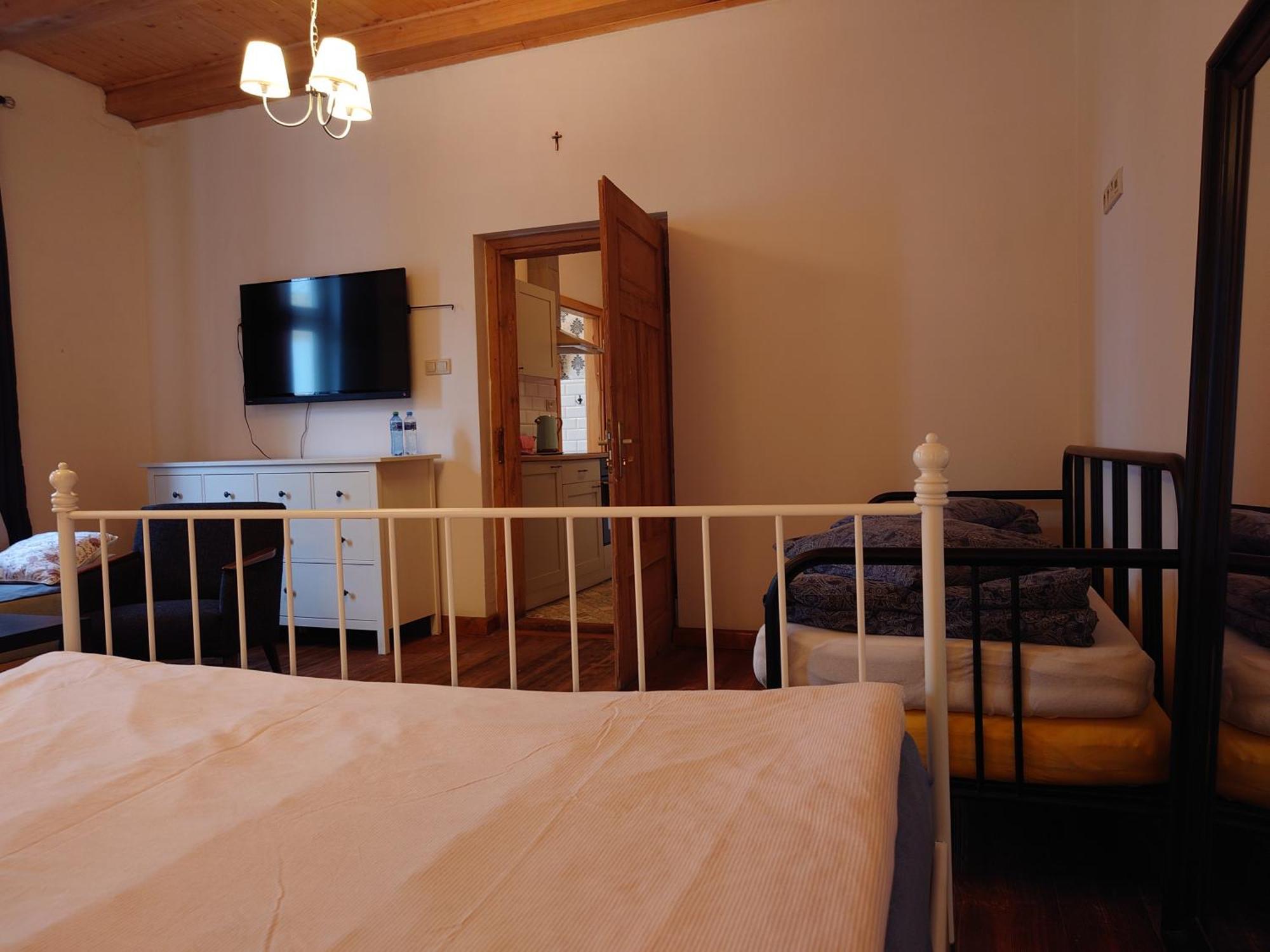 Apartamenty Przy Stonehenge Sosnowiec Rom bilde