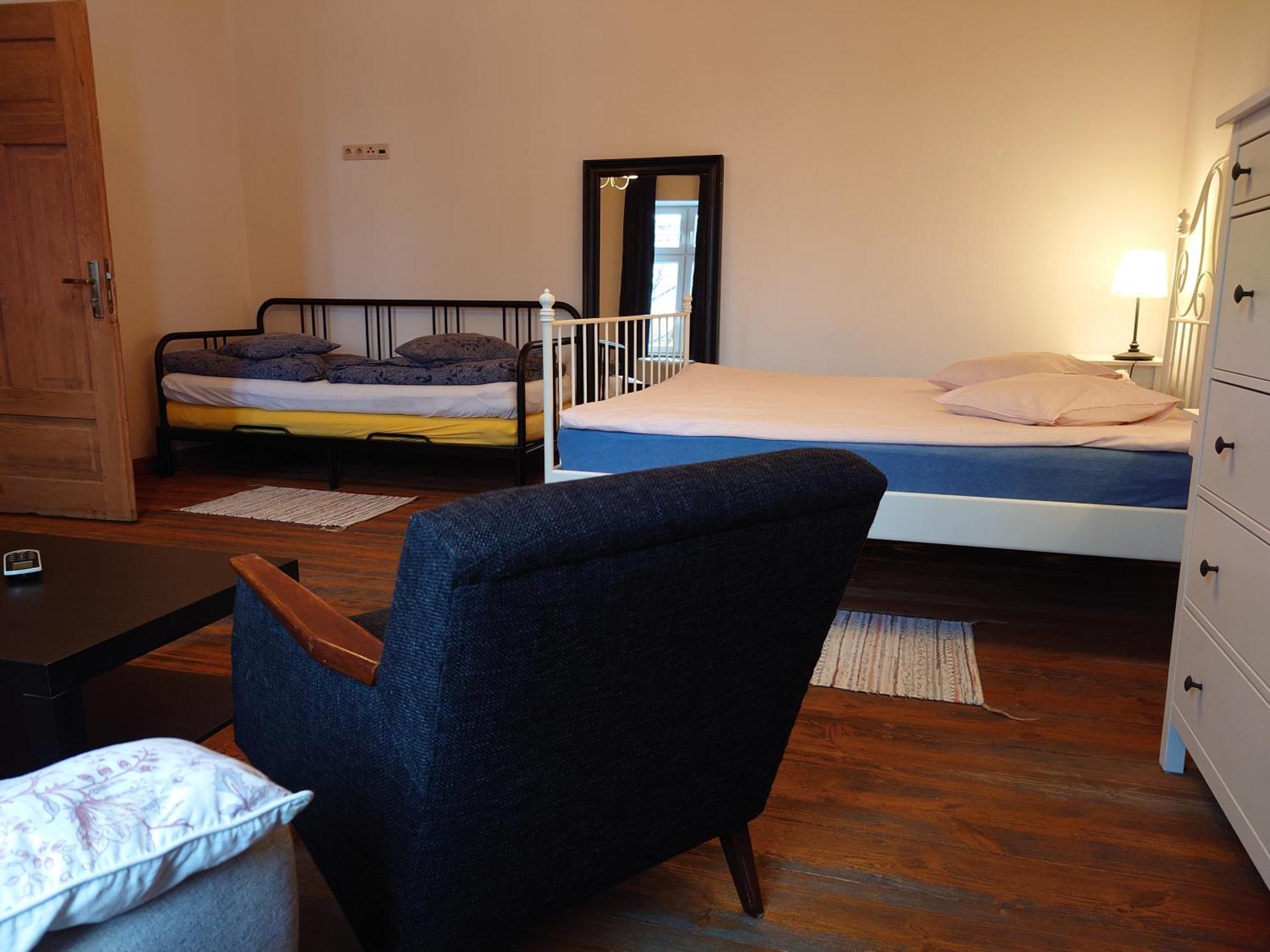 Apartamenty Przy Stonehenge Sosnowiec Rom bilde