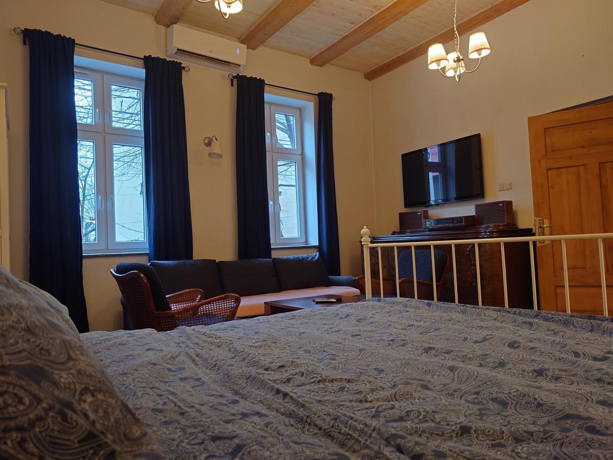 Apartamenty Przy Stonehenge Sosnowiec Rom bilde