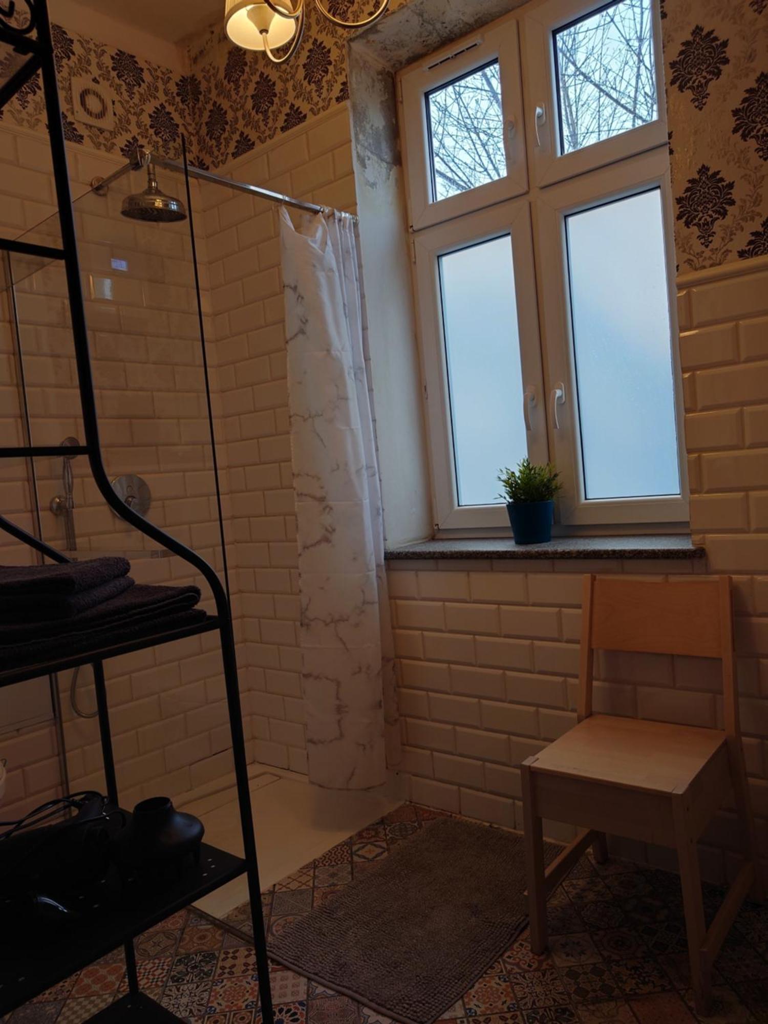 Apartamenty Przy Stonehenge Sosnowiec Rom bilde